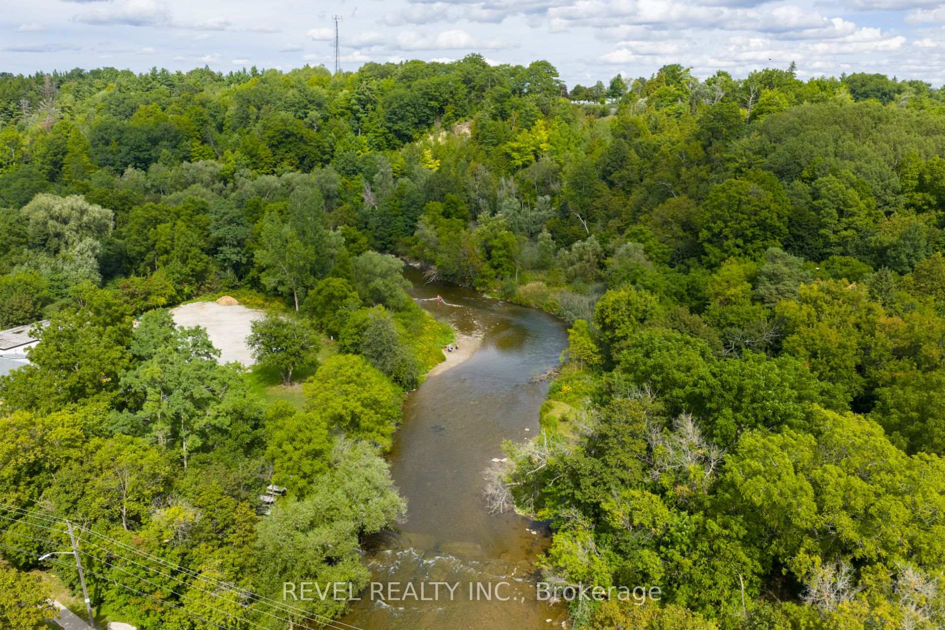 Photo 47 of 532 Main Street, Halton Hills, Glen Williams — HOMEH