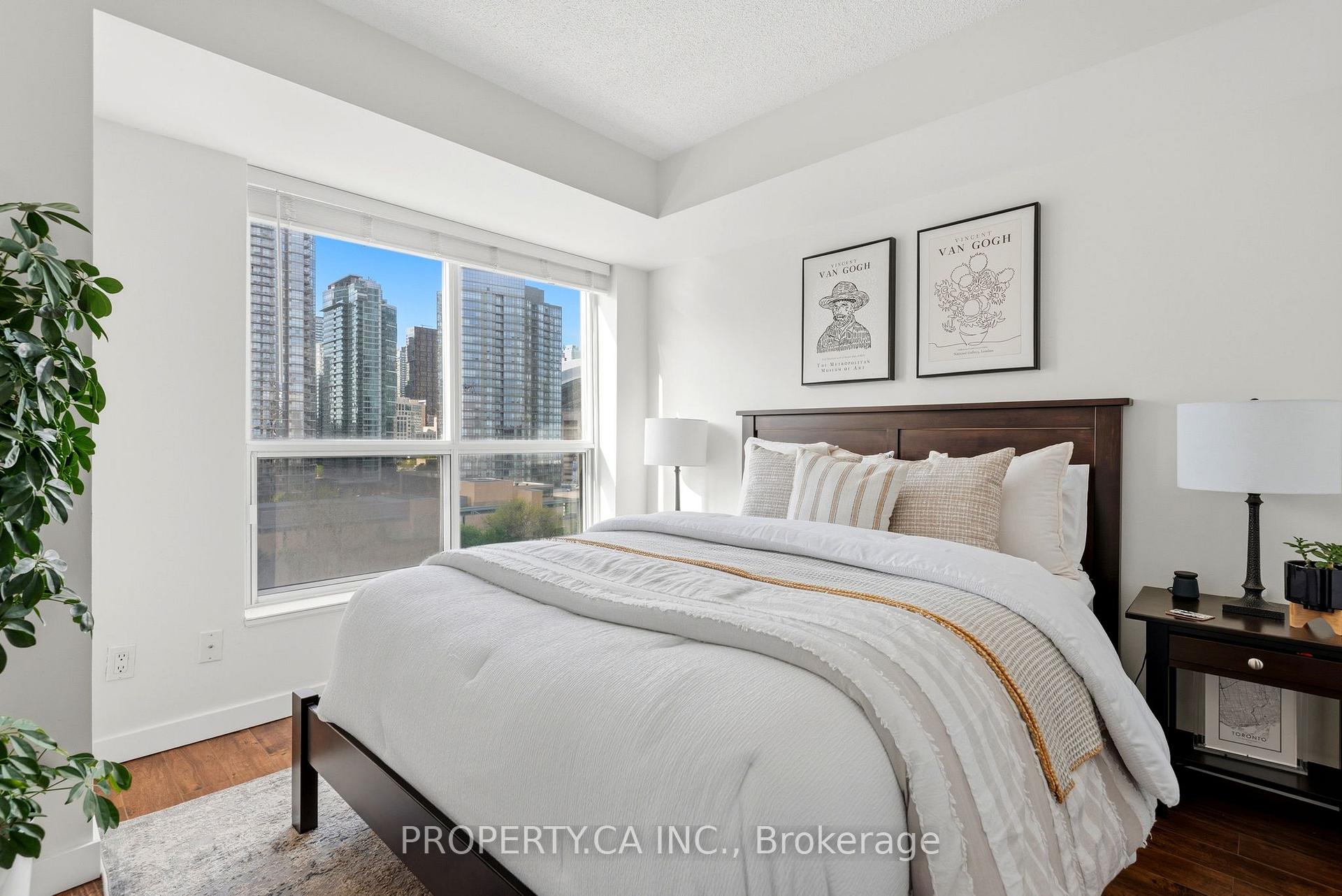 Photo 9 of Unit 1105, 410 Queens Quay W, Toronto, Waterfront Communities — HOMEH