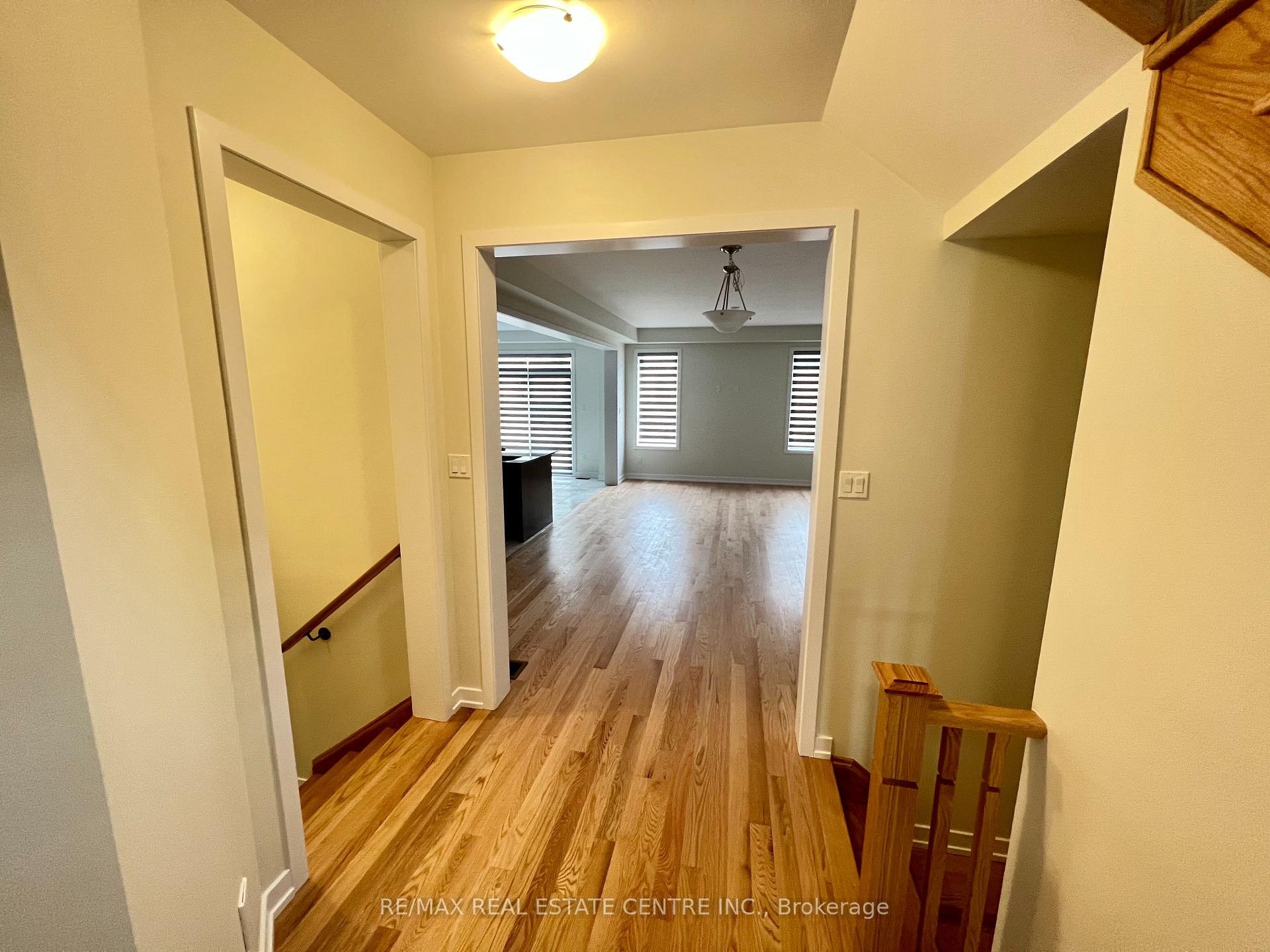 Photo 3 of 156 Lumb Drive, Cambridge, Clemens Mills/Saginaw — HOMEH