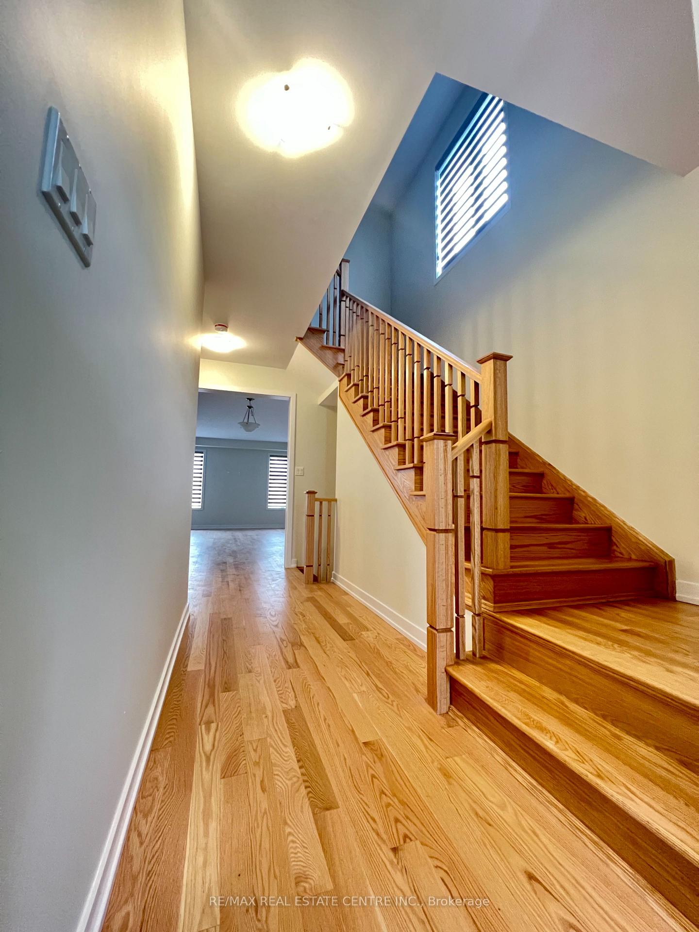 Photo 4 of 156 Lumb Drive, Cambridge, Clemens Mills/Saginaw — HOMEH
