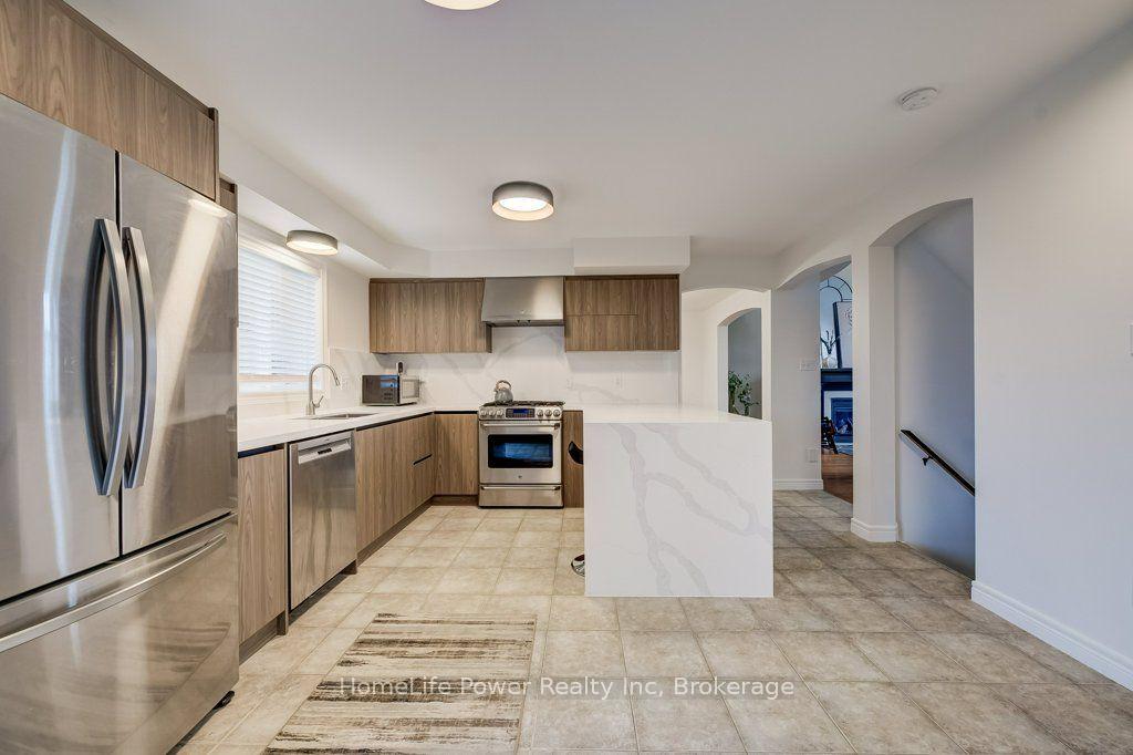 Photo 11 of 16 Irongate Drive, Brant, Paris — HOMEH