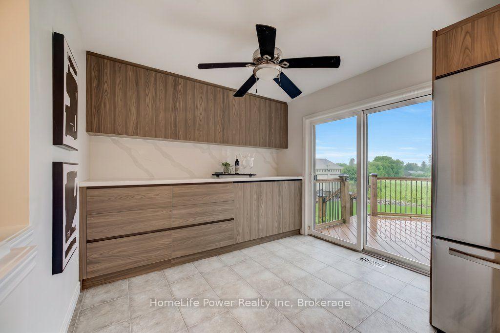 Photo 13 of 16 Irongate Drive, Brant, Paris — HOMEH