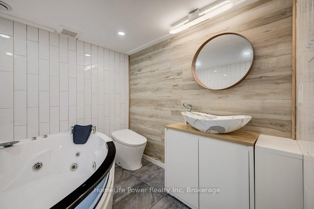 Photo 35 of 16 Irongate Drive, Brant, Paris — HOMEH