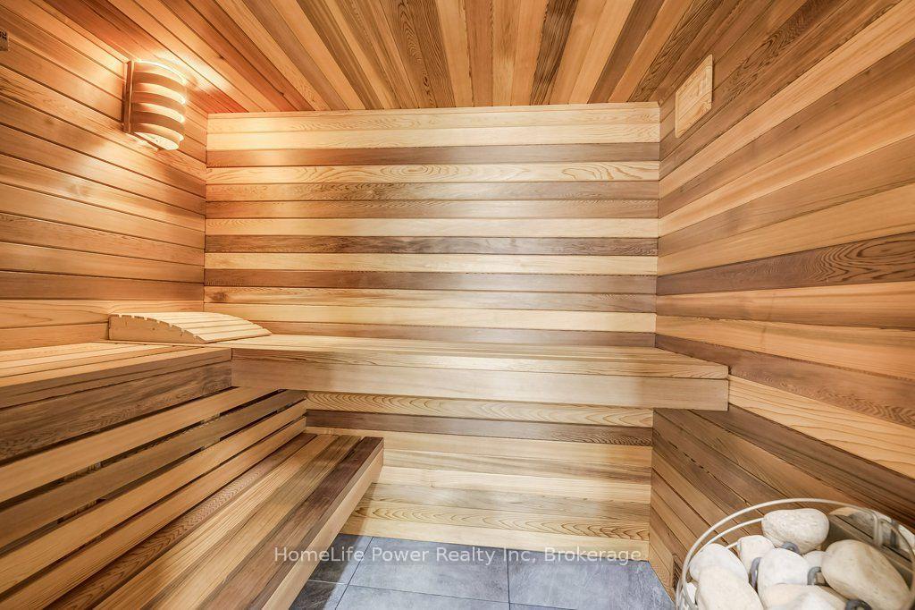 Photo 36 of 16 Irongate Drive, Brant, Paris — HOMEH
