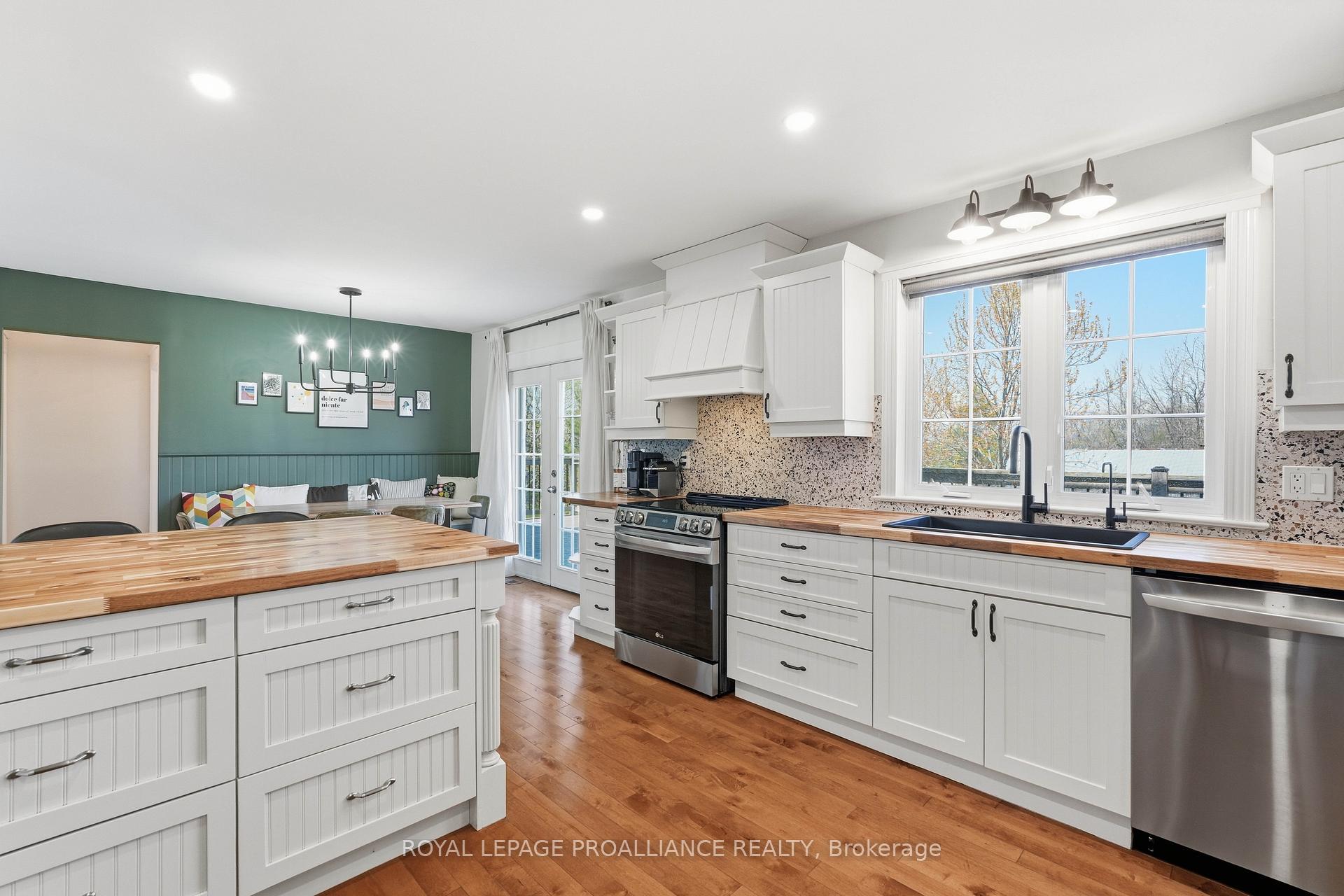 Photo 13 of 126 Salem Road, Prince Edward County, Ameliasburg Ward — HOMEH