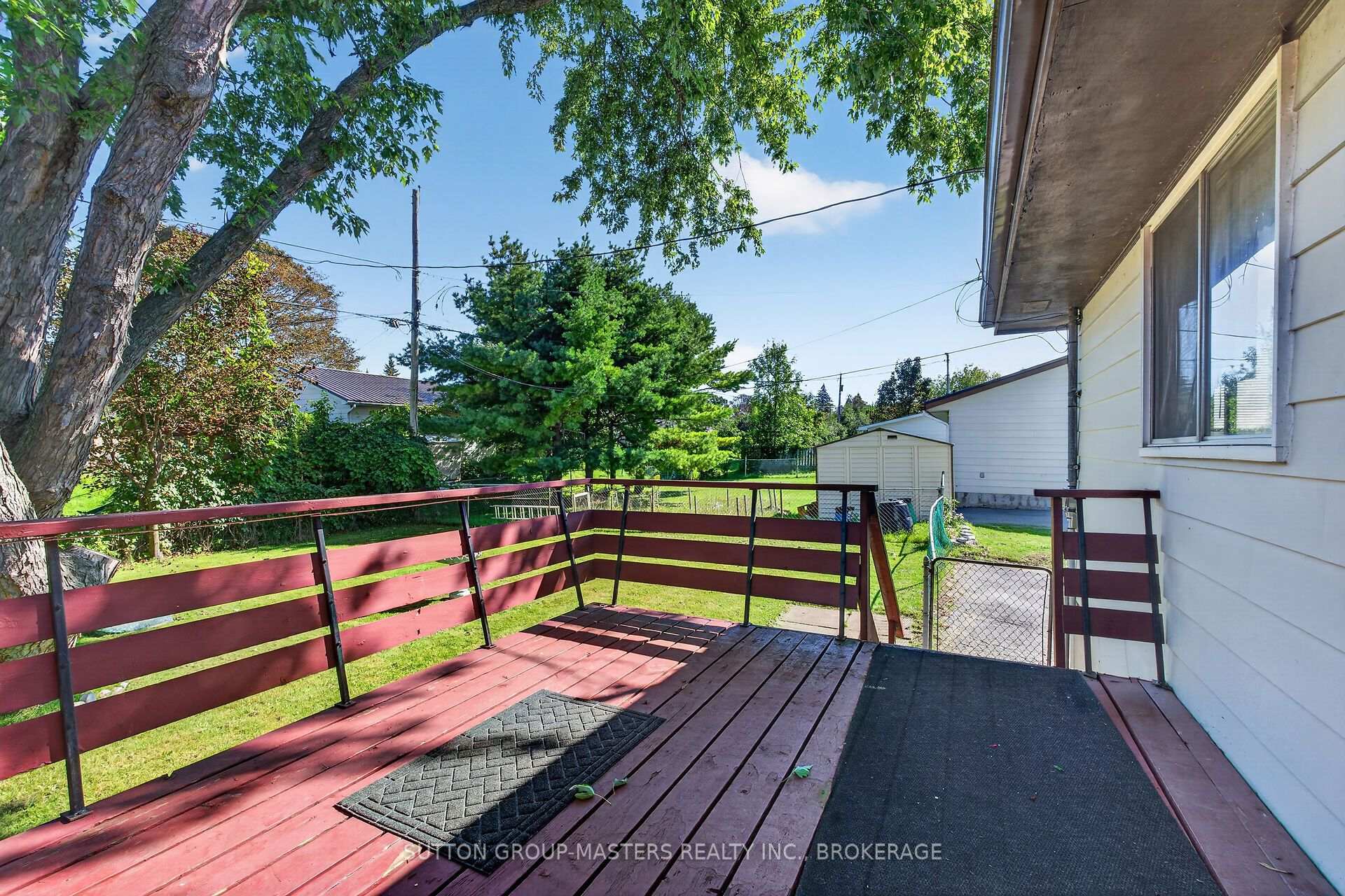 Photo 10 of 139 Sherwood Avenue, Loyalist, Amherstview — HOMEH