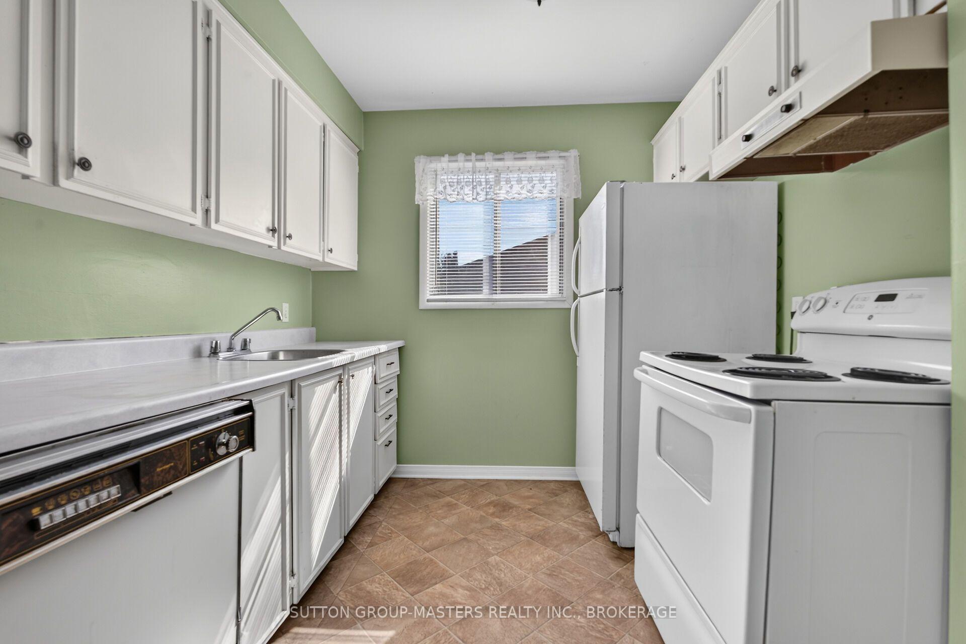 Photo 16 of 139 Sherwood Avenue, Loyalist, Amherstview — HOMEH