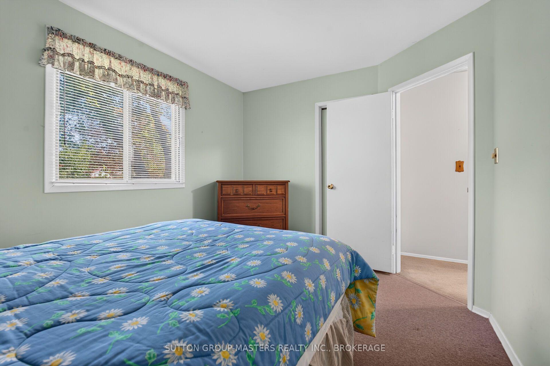 Photo 22 of 139 Sherwood Avenue, Loyalist, Amherstview — HOMEH
