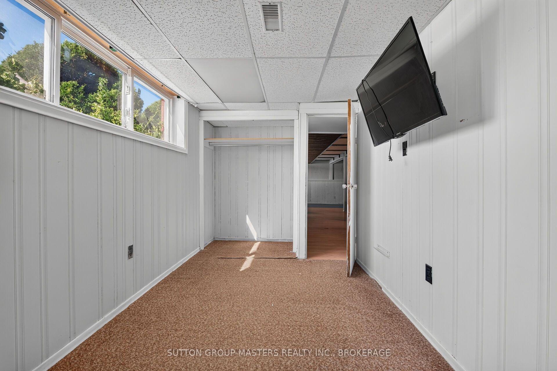 Photo 27 of 139 Sherwood Avenue, Loyalist, Amherstview — HOMEH