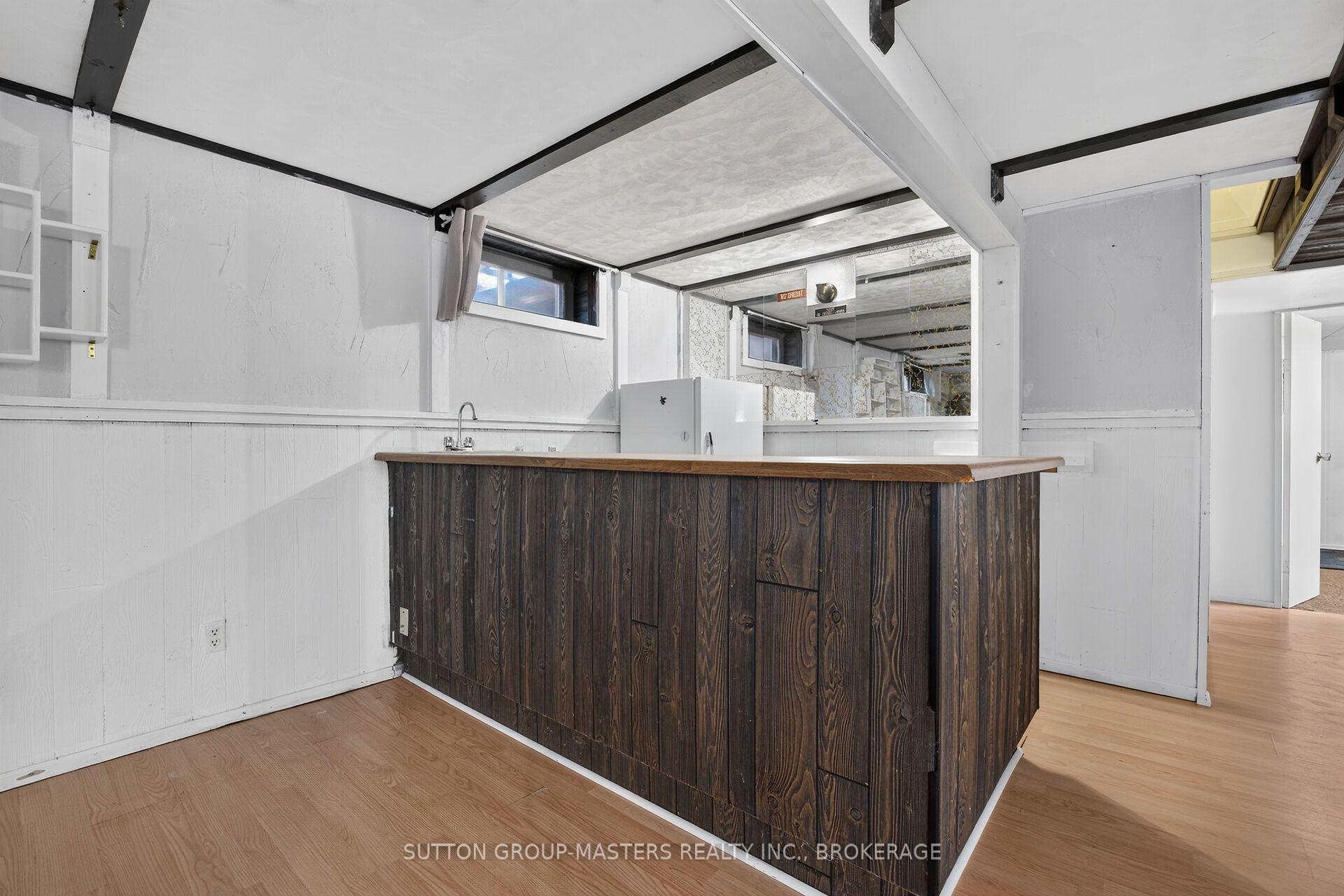 Photo 29 of 139 Sherwood Avenue, Loyalist, Amherstview — HOMEH