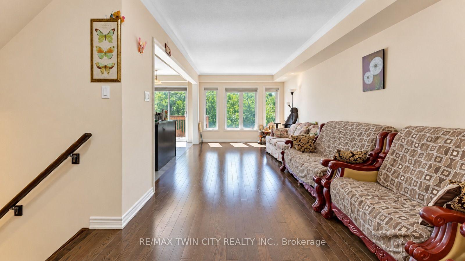 Photo 13 of 755 Linden Dr Unit 37, Cambridge, Preston Heights — HOMEH