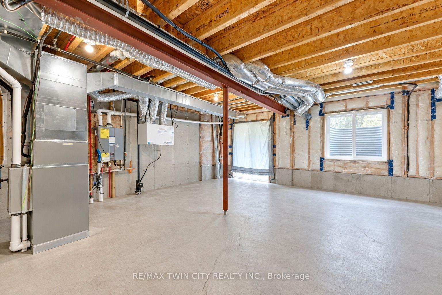 Photo 26 of 755 Linden Dr Unit 37, Cambridge, Preston Heights — HOMEH