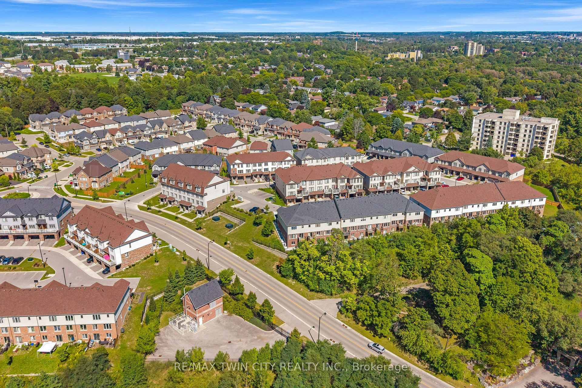 Photo 30 of 755 Linden Dr Unit 37, Cambridge, Preston Heights — HOMEH