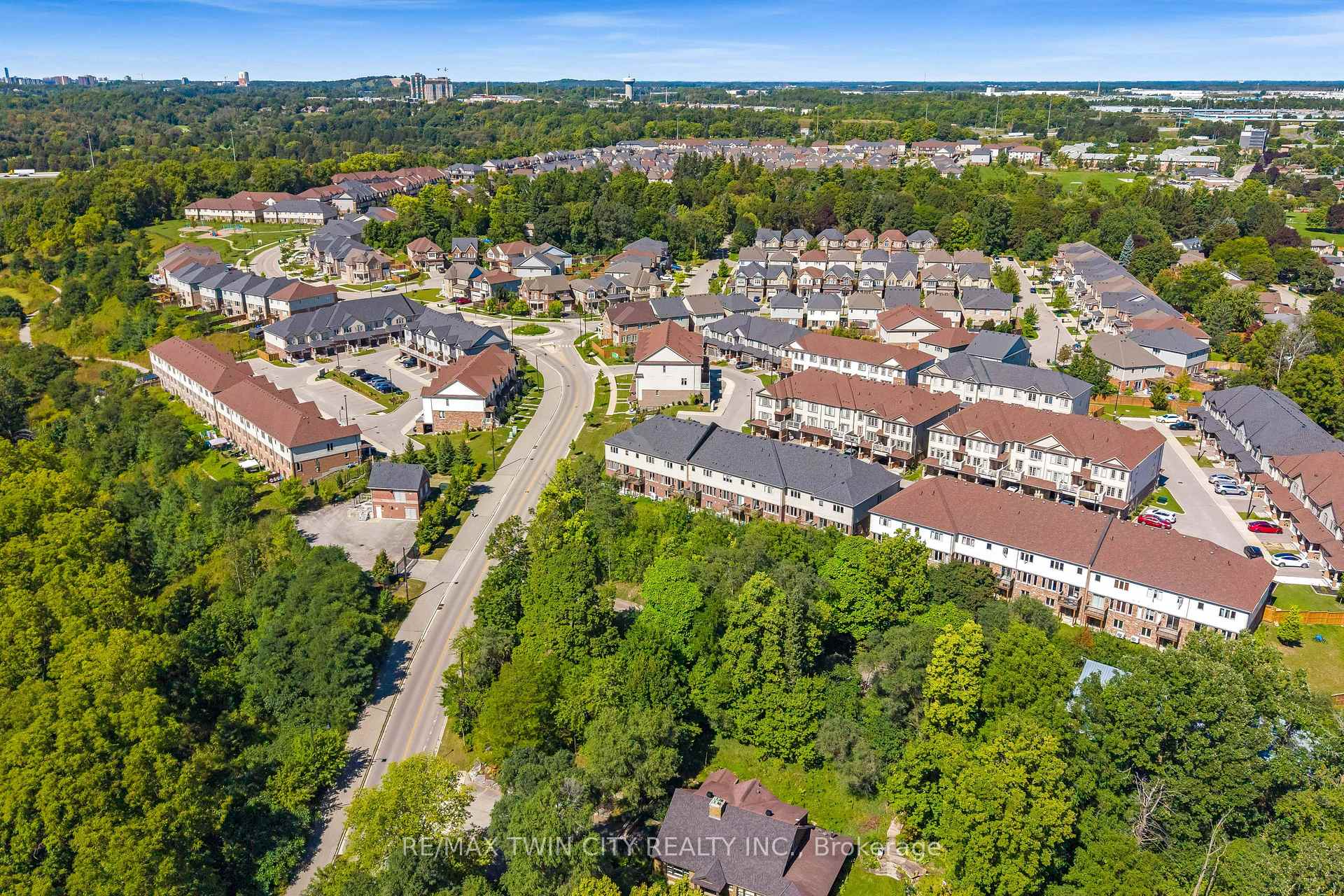 Photo 31 of 755 Linden Dr Unit 37, Cambridge, Preston Heights — HOMEH