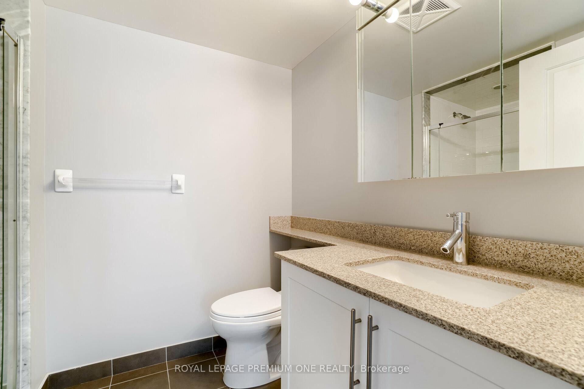 Photo 13 of Unit 911, 1 Michael Power Place, Etobicoke, Islington-City Centre West — HOMEH