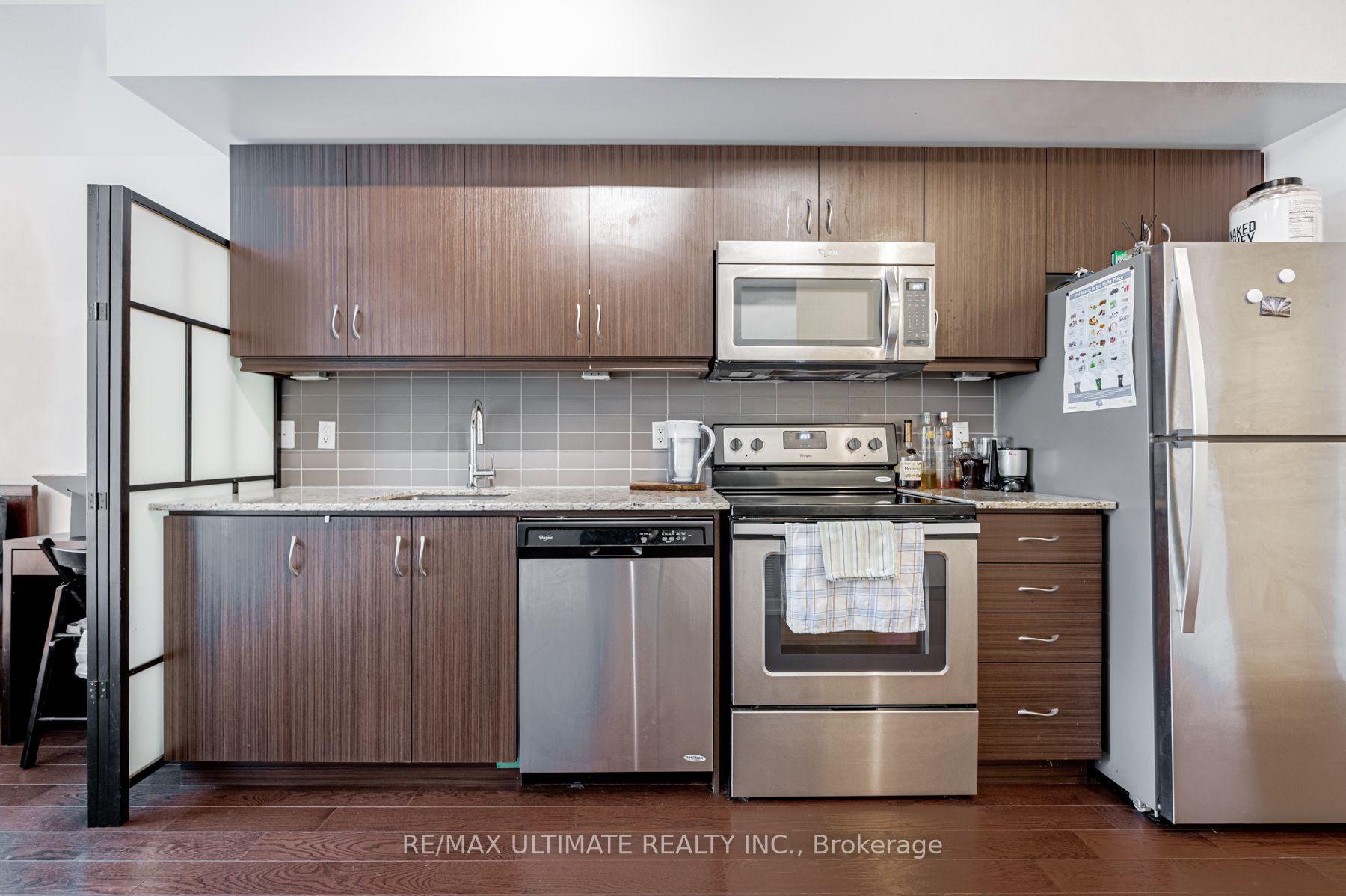 Photo 5 of Unit 809, 10 Willison Square, Toronto, Kensington-Chinatown — HOMEH
