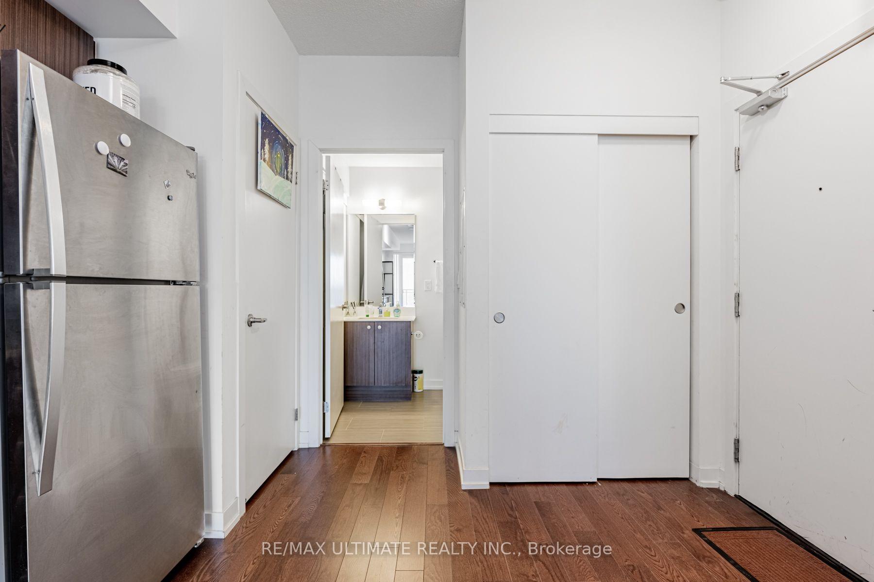 Photo 15 of Unit 809, 10 Willison Square, Toronto, Kensington-Chinatown — HOMEH