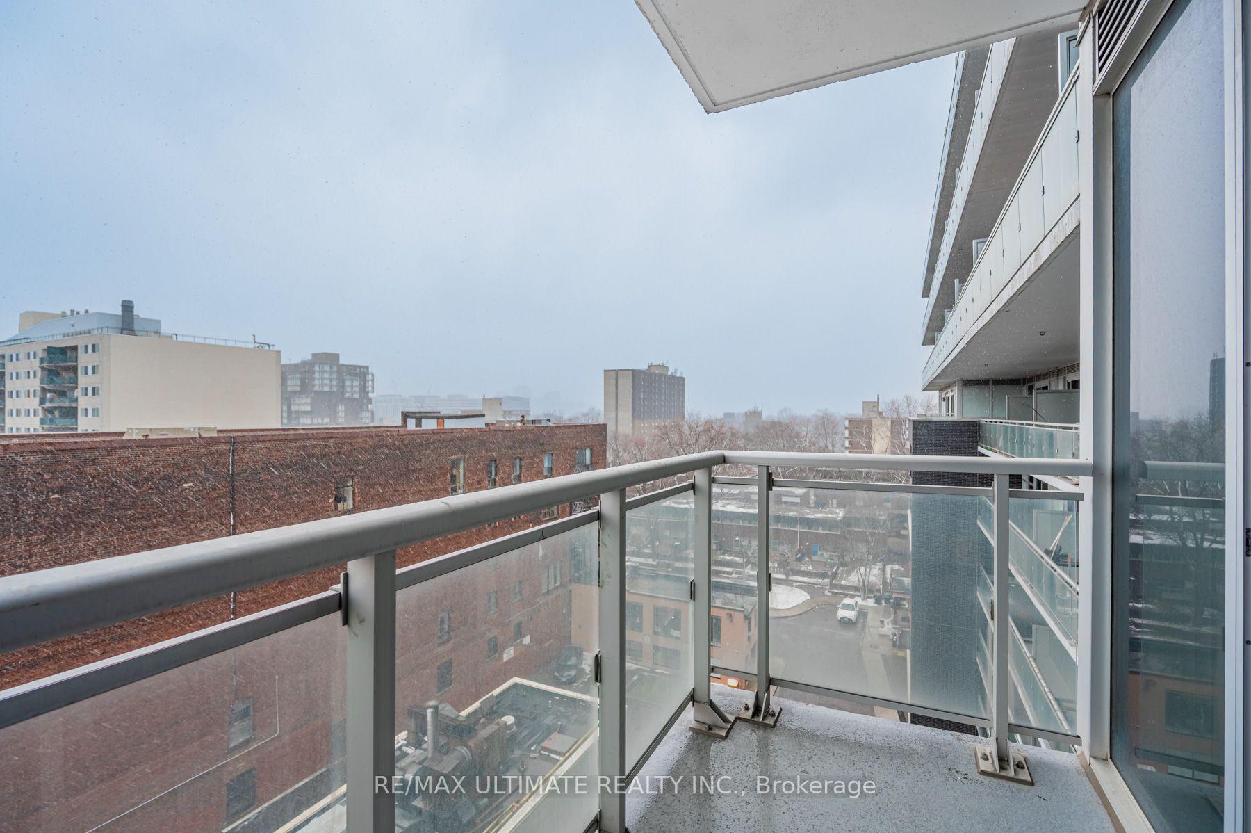 Photo 20 of Unit 809, 10 Willison Square, Toronto, Kensington-Chinatown — HOMEH