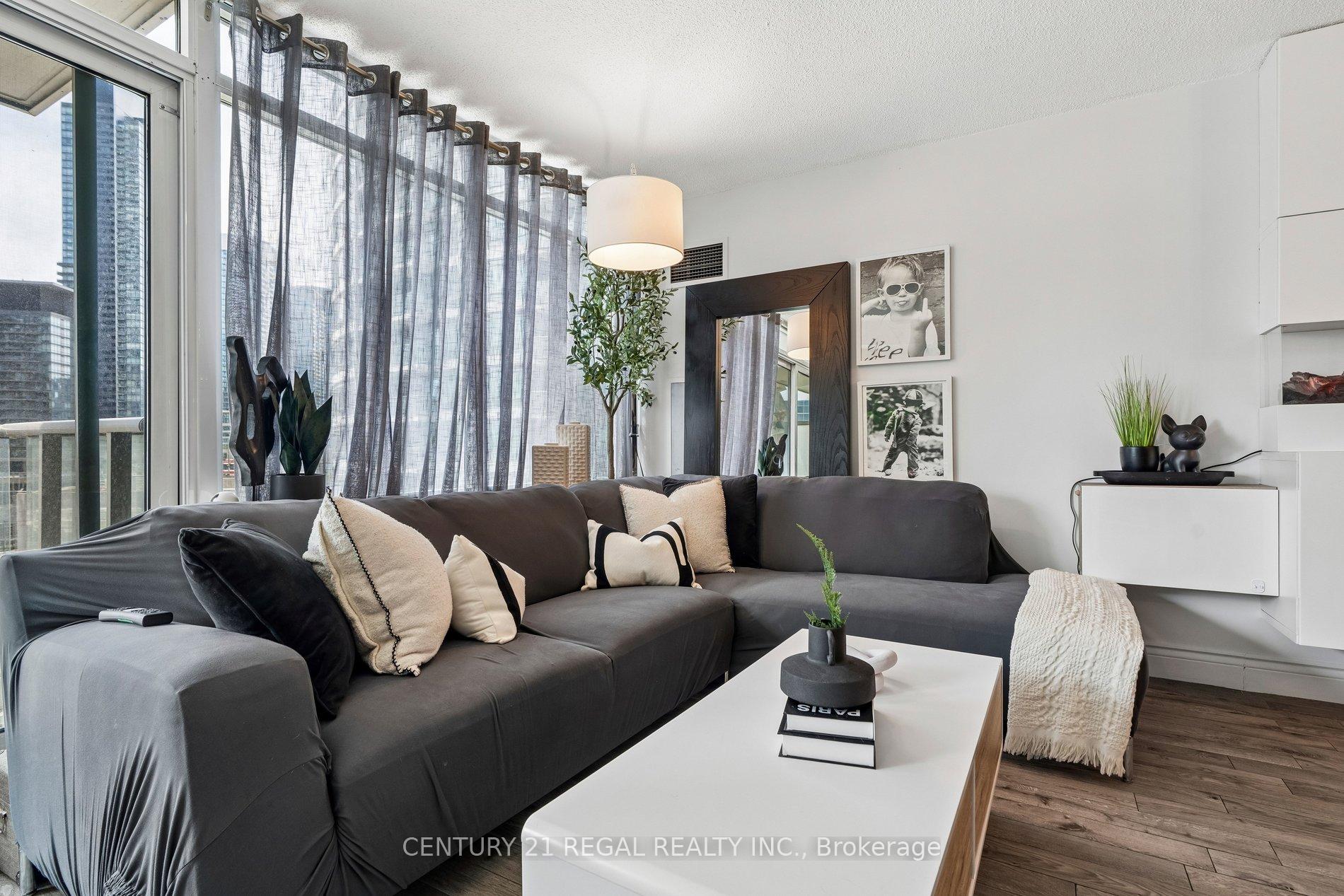 Photo 10 of Unit 507, 361 Front Street W, Toronto, Waterfront Communities — HOMEH