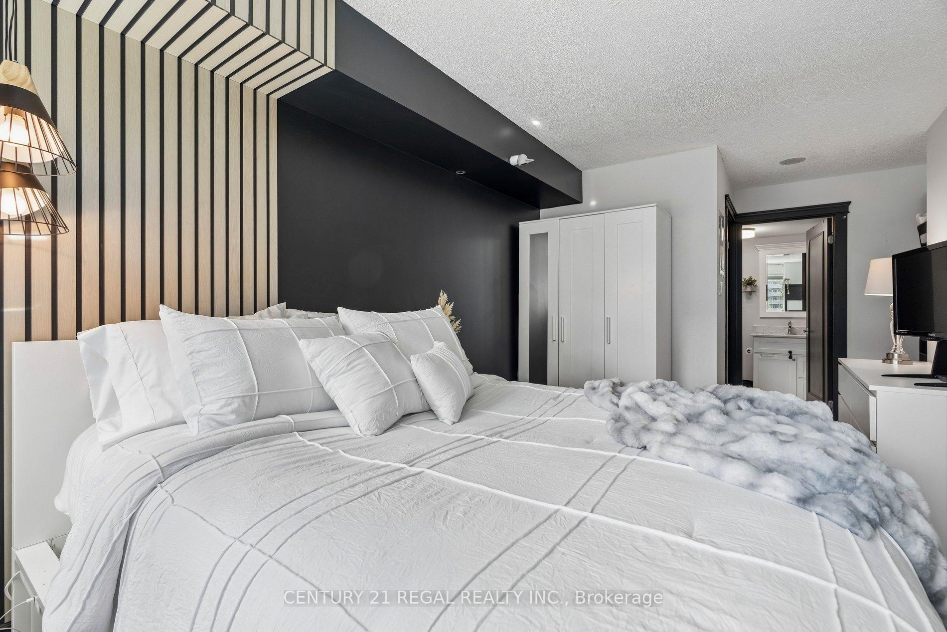 Photo 16 of Unit 507, 361 Front Street W, Toronto, Waterfront Communities — HOMEH