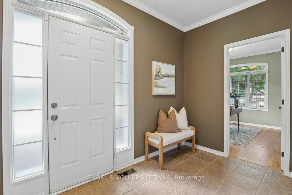 Photo 5 of 5 Goldora Private, Ottawa, Kanata - Kanata Lakes/Heritage Hills — HOMEH