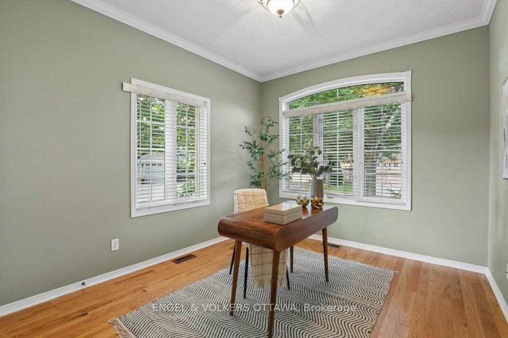 Photo 6 of 5 Goldora Private, Ottawa, Kanata - Kanata Lakes/Heritage Hills — HOMEH
