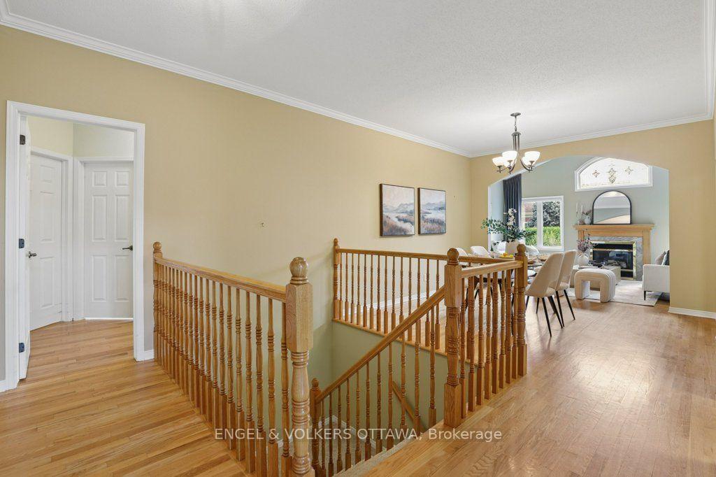 Photo 13 of 5 Goldora Private, Ottawa, Kanata - Kanata Lakes/Heritage Hills — HOMEH