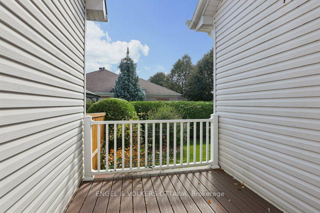 Photo 19 of 5 Goldora Private, Ottawa, Kanata - Kanata Lakes/Heritage Hills — HOMEH