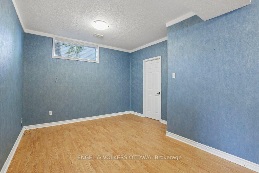 Photo 25 of 5 Goldora Private, Ottawa, Kanata - Kanata Lakes/Heritage Hills — HOMEH