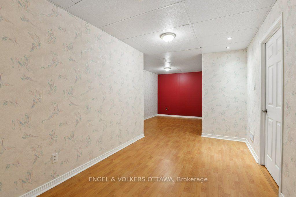 Photo 26 of 5 Goldora Private, Ottawa, Kanata - Kanata Lakes/Heritage Hills — HOMEH
