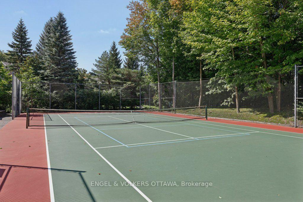 Photo 35 of 5 Goldora Private, Ottawa, Kanata - Kanata Lakes/Heritage Hills — HOMEH