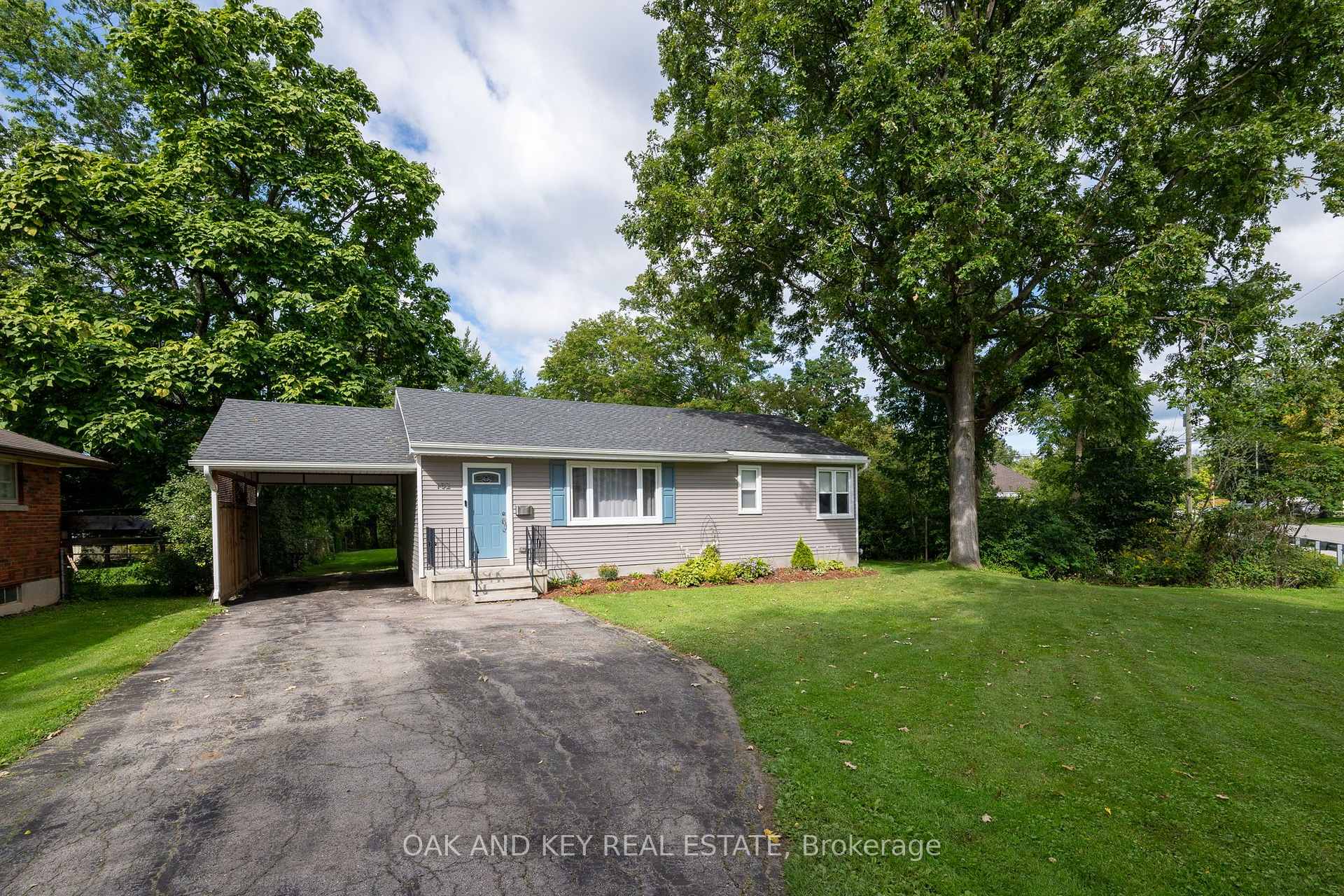 Photo of 102 Crescent Avenue