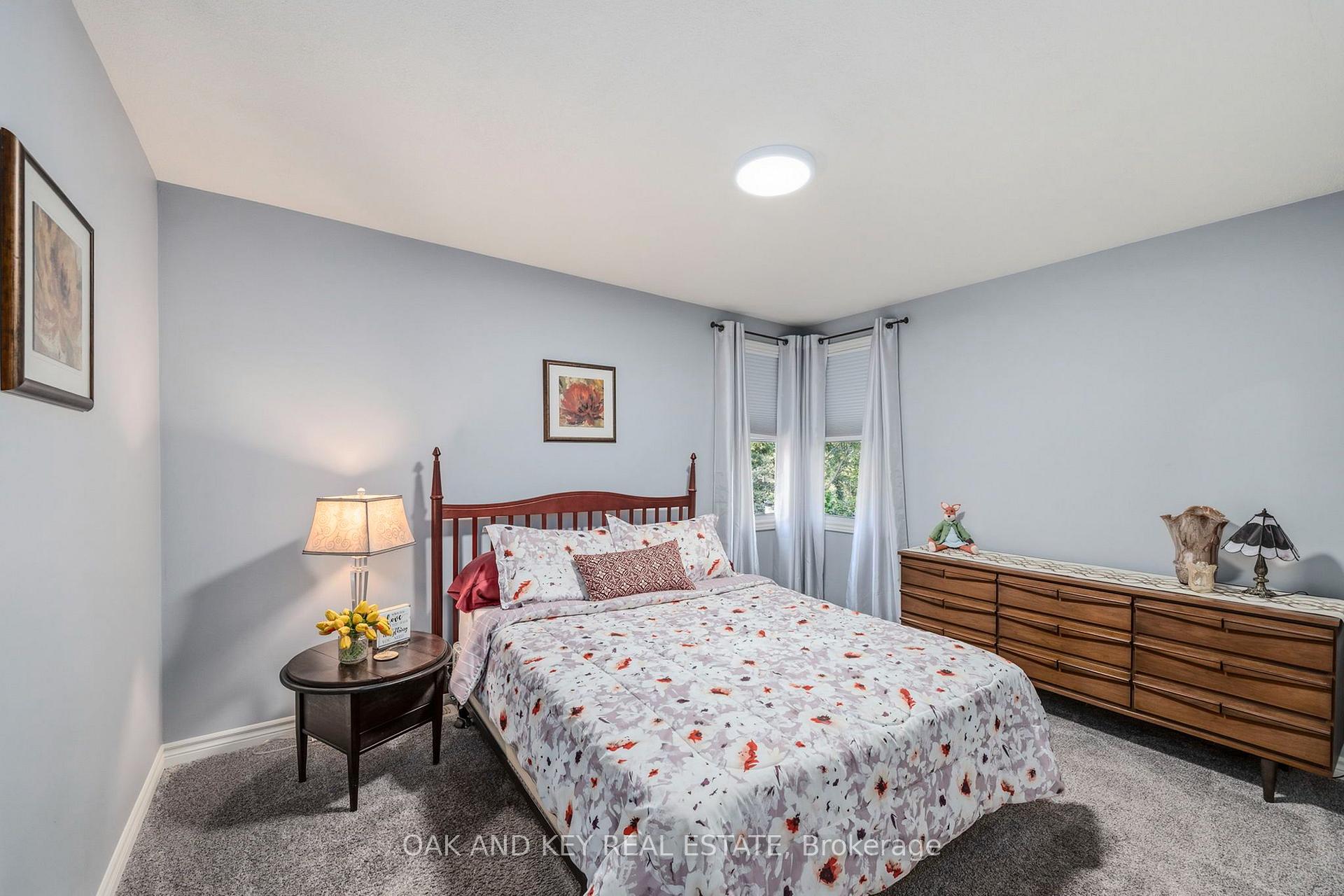 Photo 17 of 102 Crescent Avenue, Central Elgin, Lynhurst — HOMEH