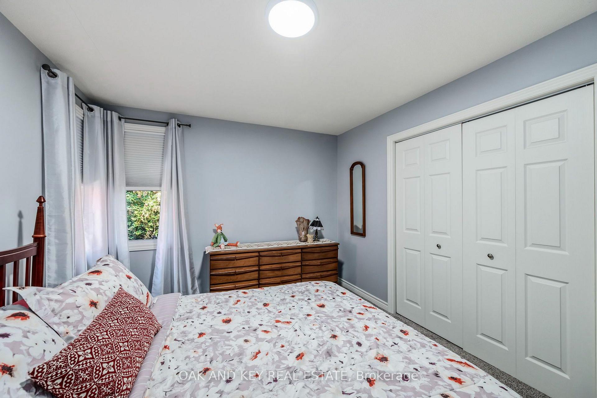 Photo 18 of 102 Crescent Avenue, Central Elgin, Lynhurst — HOMEH