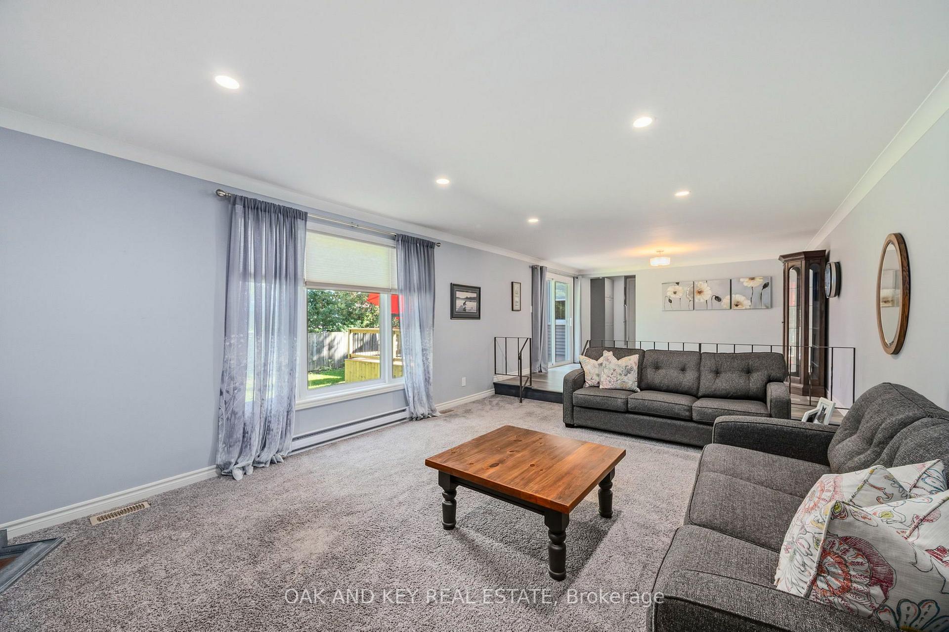 Photo 27 of 102 Crescent Avenue, Central Elgin, Lynhurst — HOMEH
