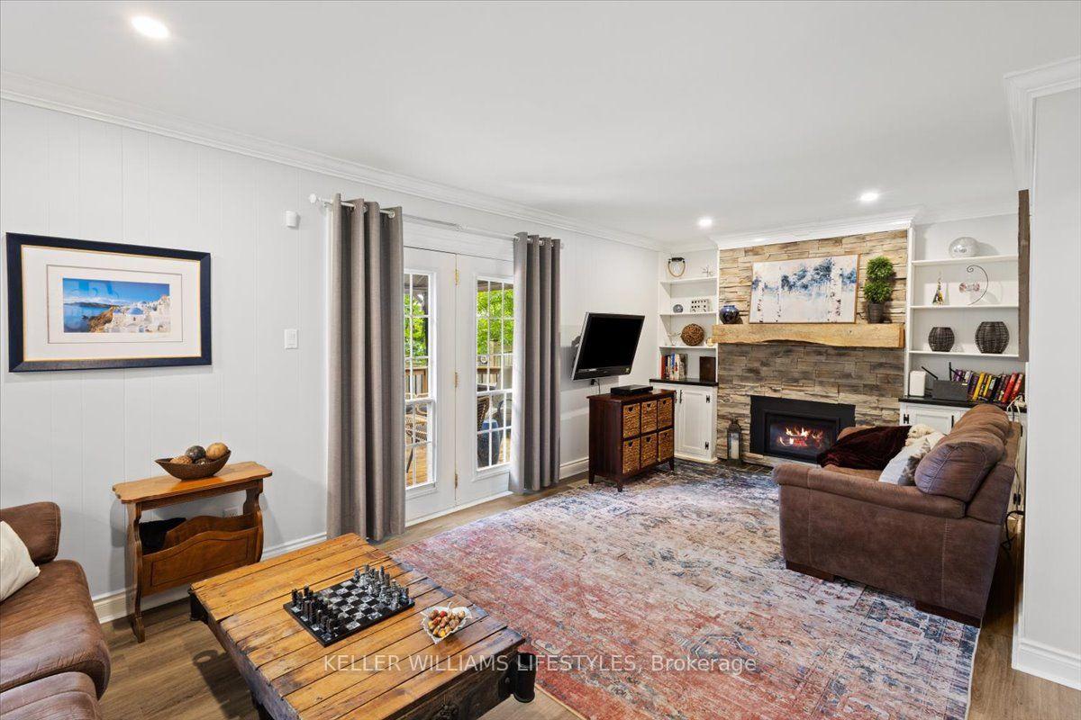 Photo 17 of 525 Forest Edge Road, London, South N — HOMEH