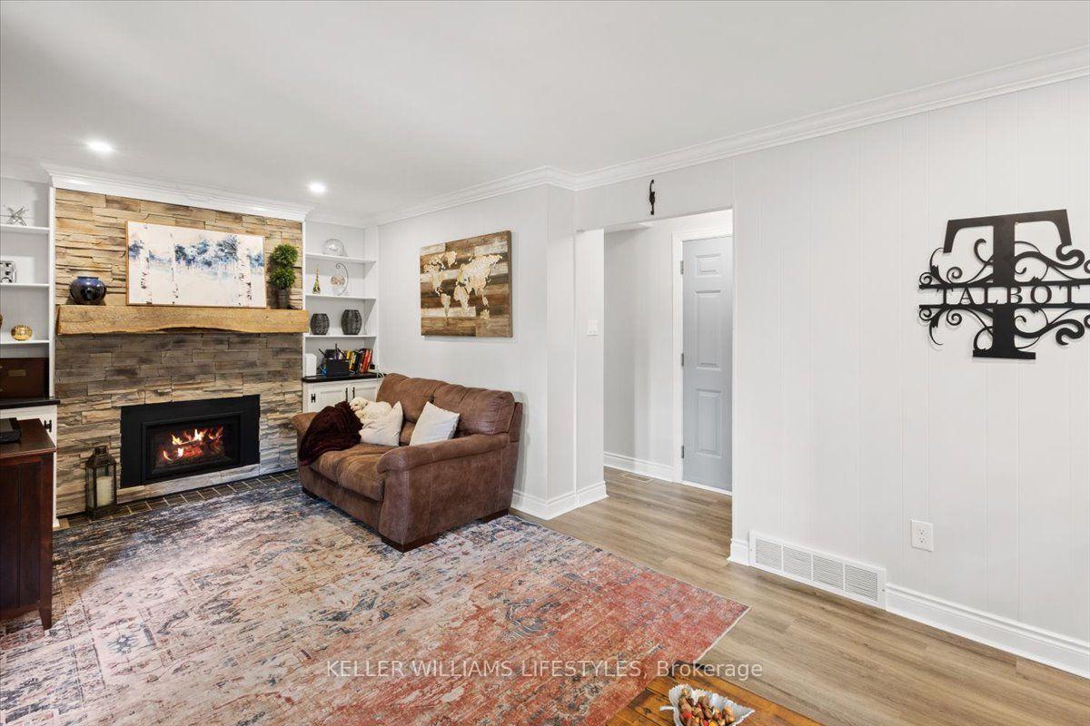 Photo 19 of 525 Forest Edge Road, London, South N — HOMEH