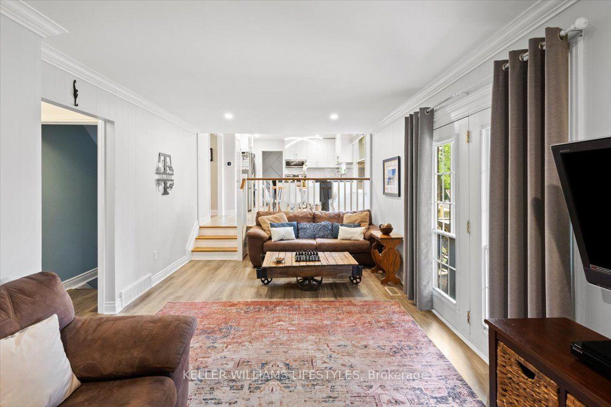 Photo 21 of 525 Forest Edge Road, London, South N — HOMEH