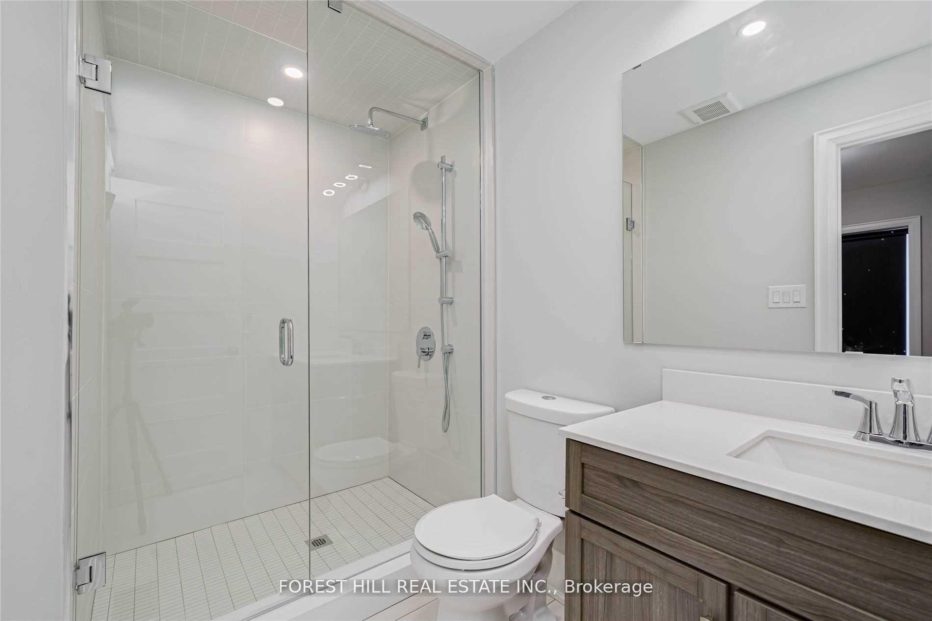 Photo 10 of Unit Main, 63 Argyle Street, Toronto, Trinity-Bellwoods — HOMEH