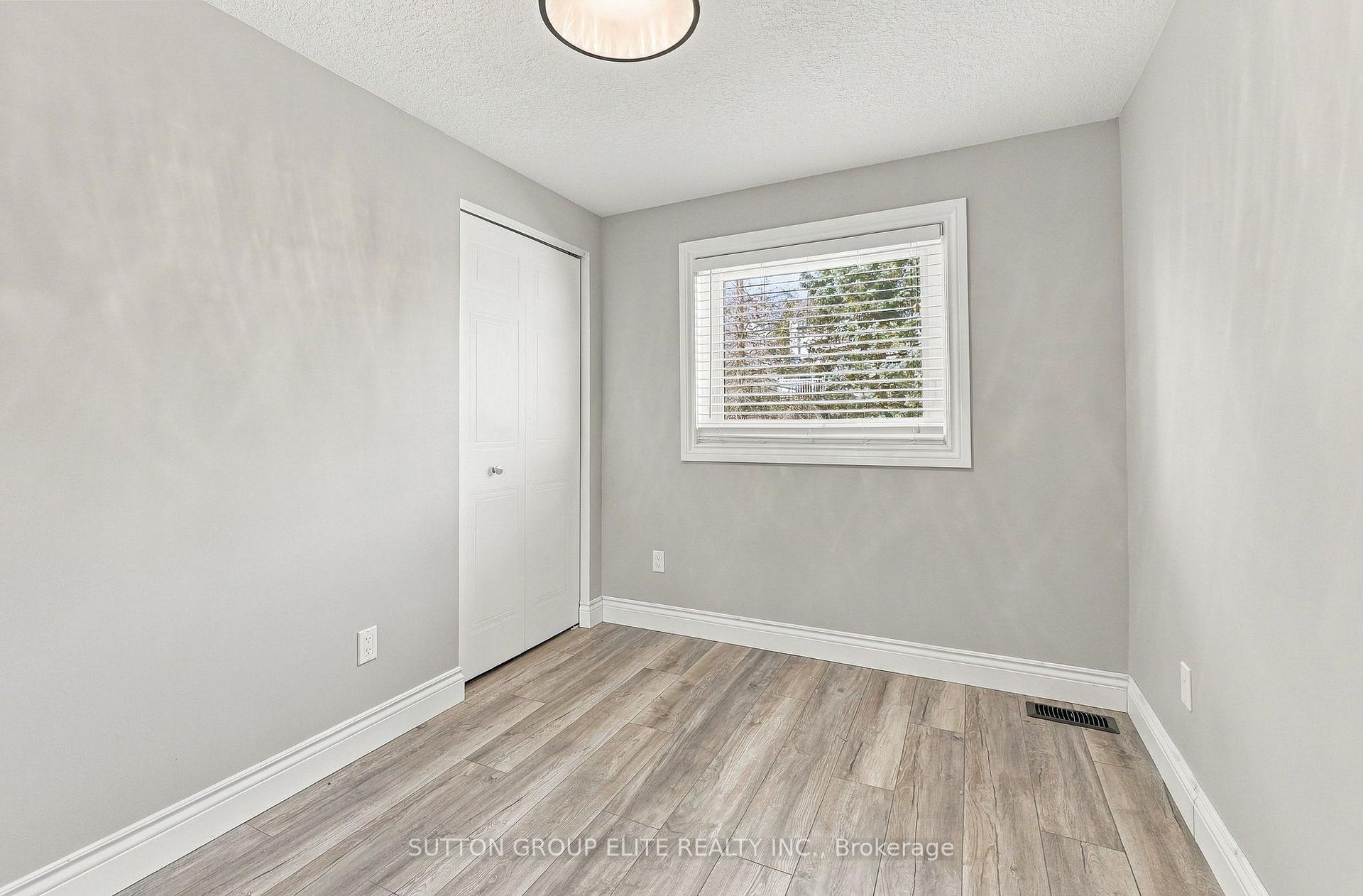 Photo 22 of 446 Misty Crescent, Kitchener, Grand River North — HOMEH