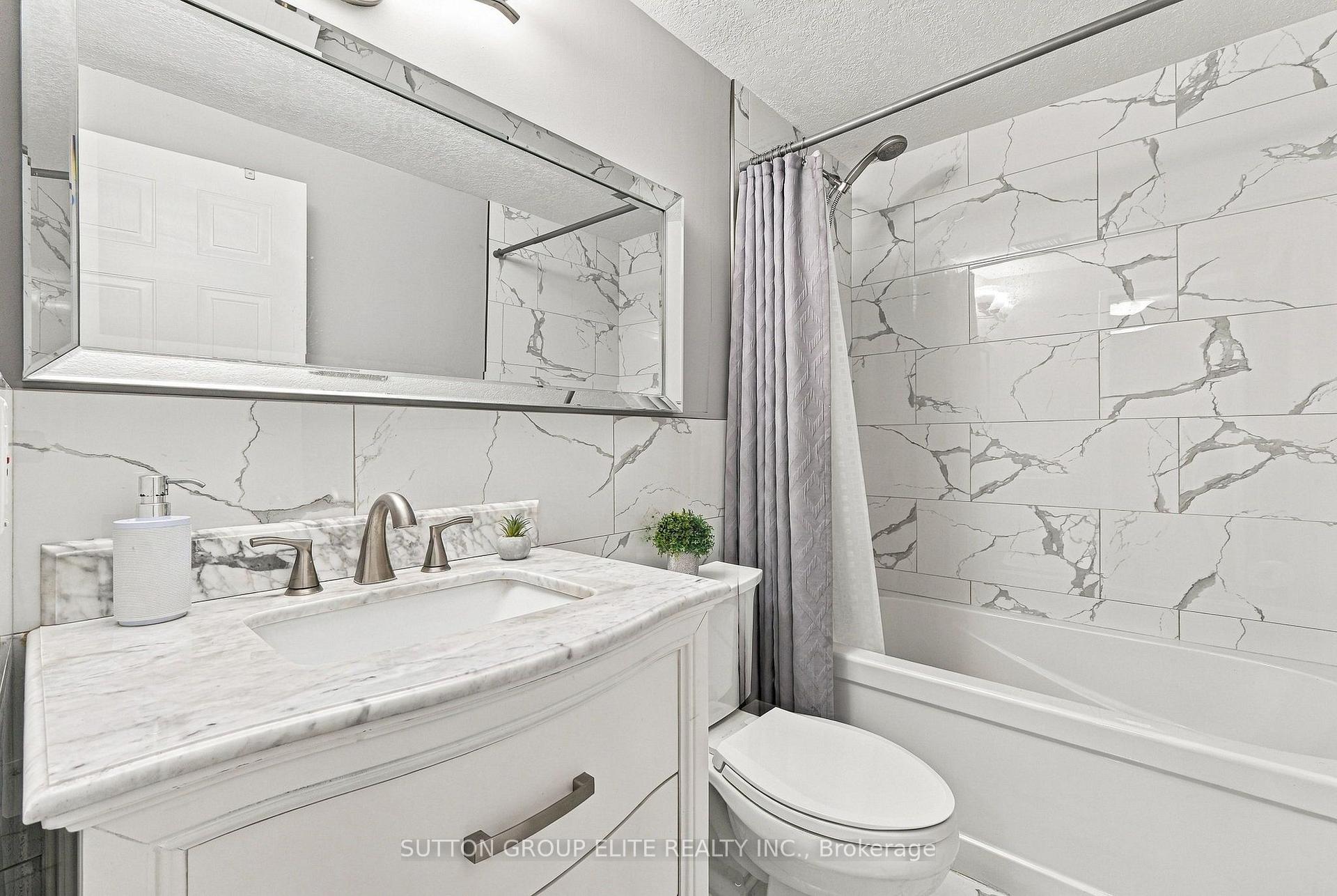 Photo 24 of 446 Misty Crescent, Kitchener, Grand River North — HOMEH