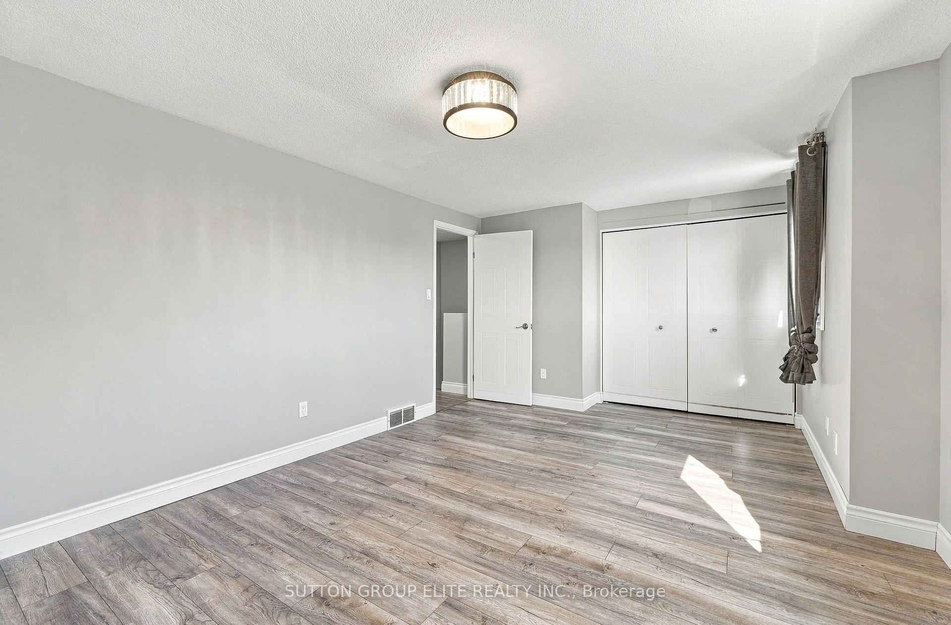 Photo 26 of 446 Misty Crescent, Kitchener, Grand River North — HOMEH