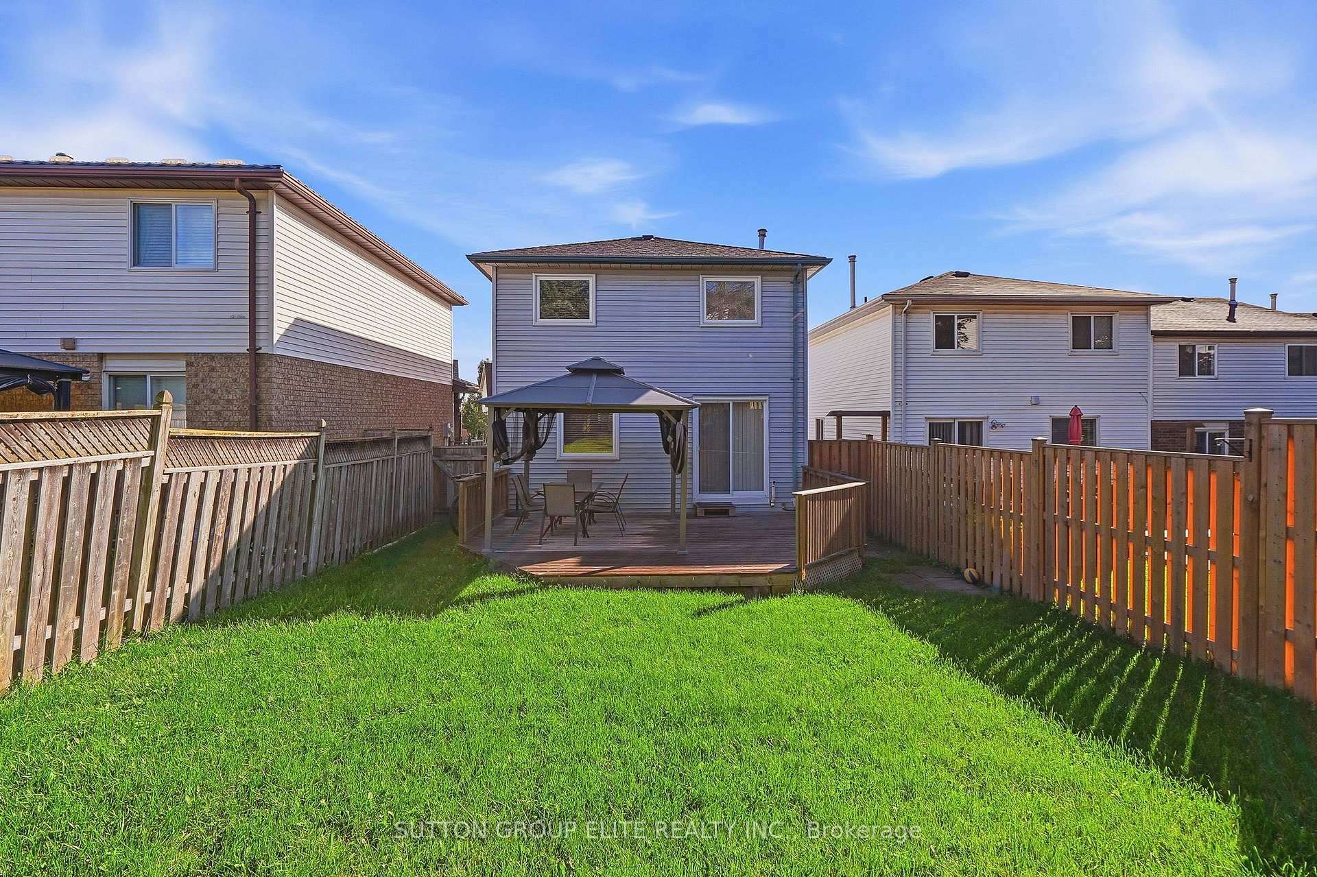 Photo 33 of 446 Misty Crescent, Kitchener, Grand River North — HOMEH