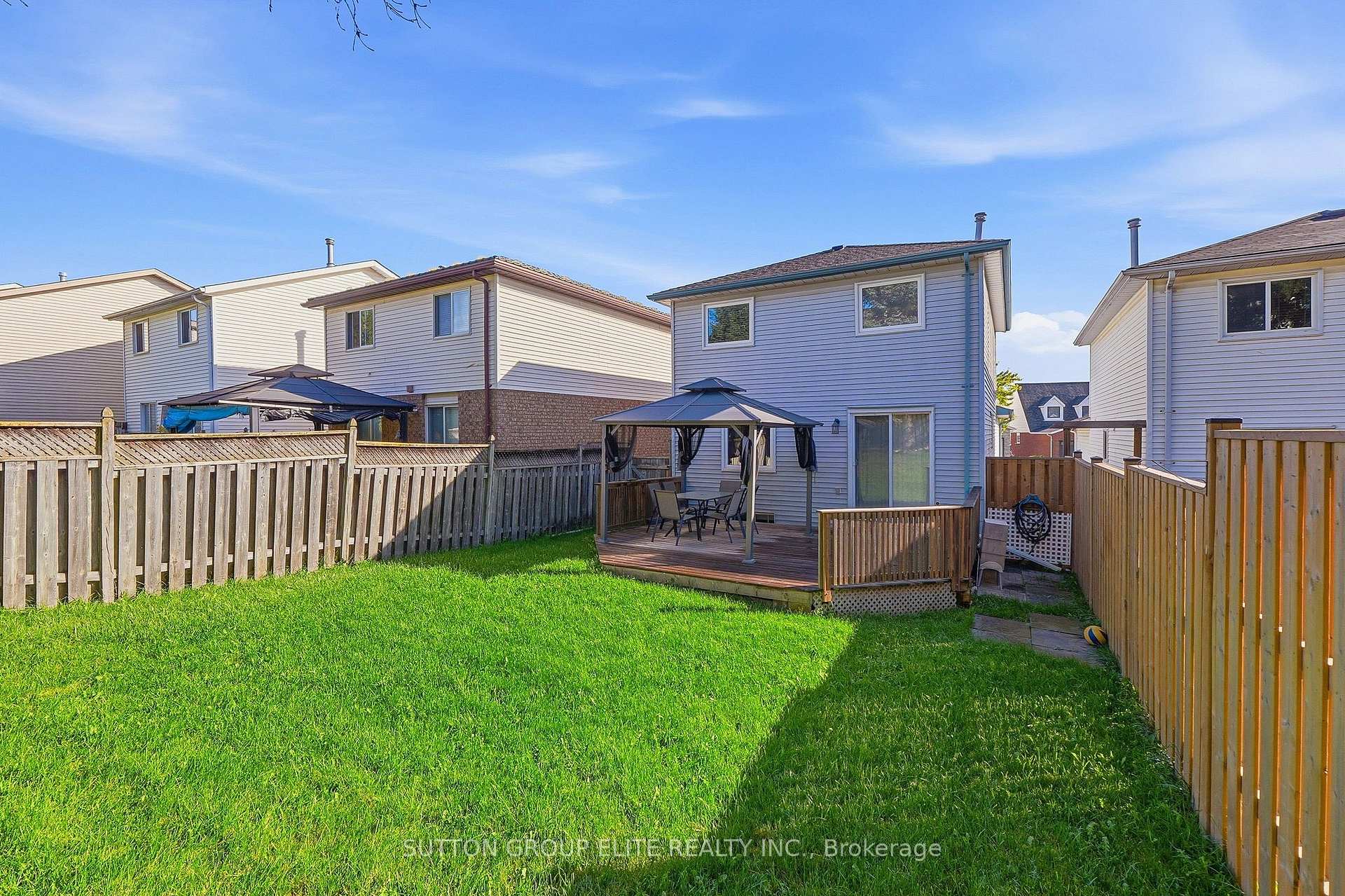 Photo 34 of 446 Misty Crescent, Kitchener, Grand River North — HOMEH