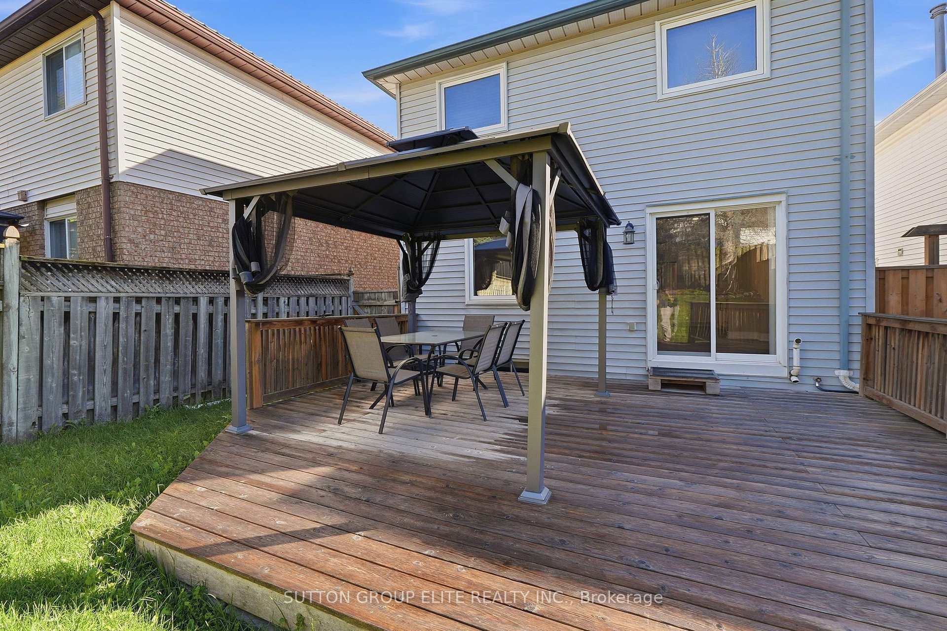 Photo 37 of 446 Misty Crescent, Kitchener, Grand River North — HOMEH