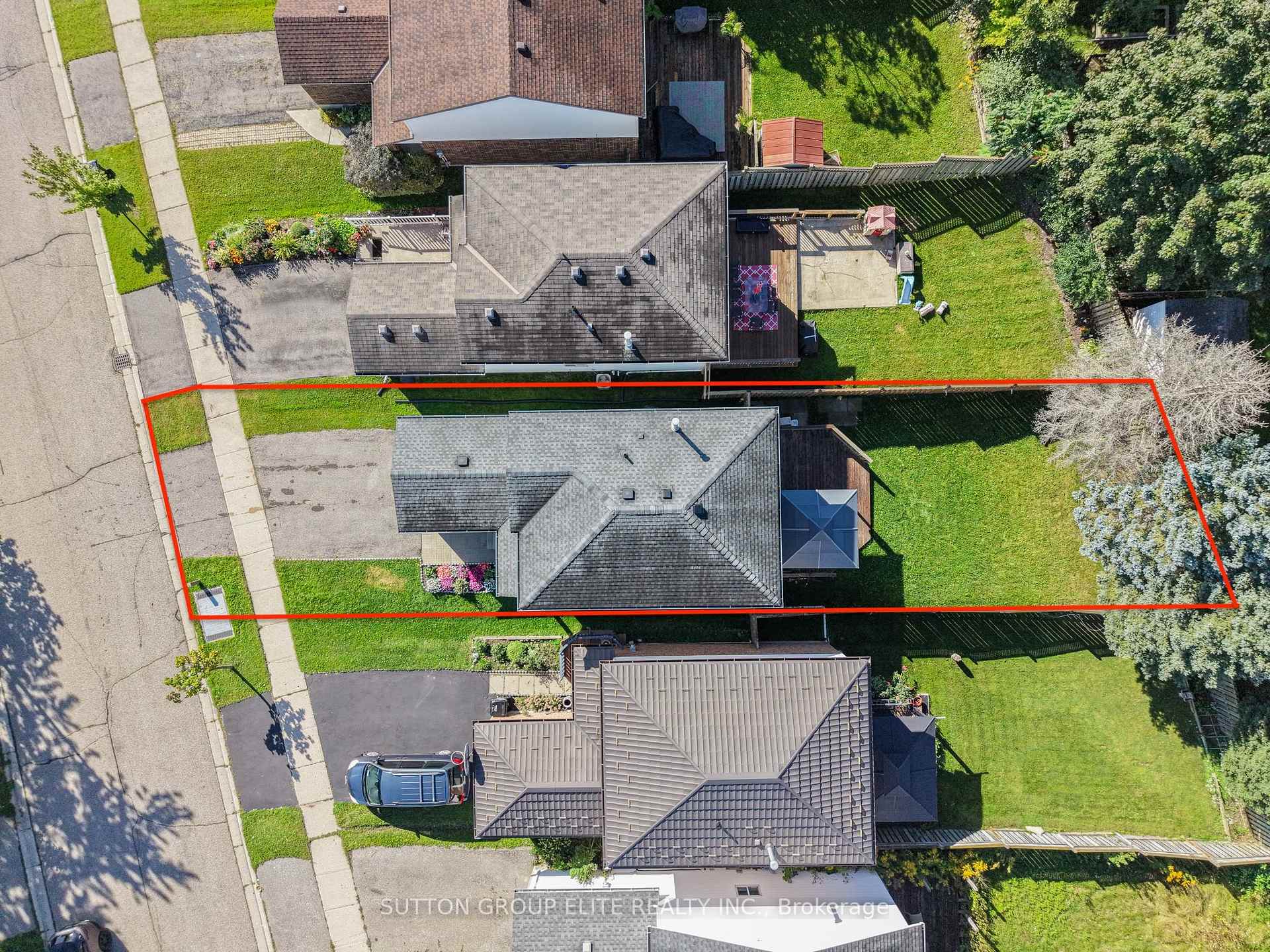 Photo 41 of 446 Misty Crescent, Kitchener, Grand River North — HOMEH