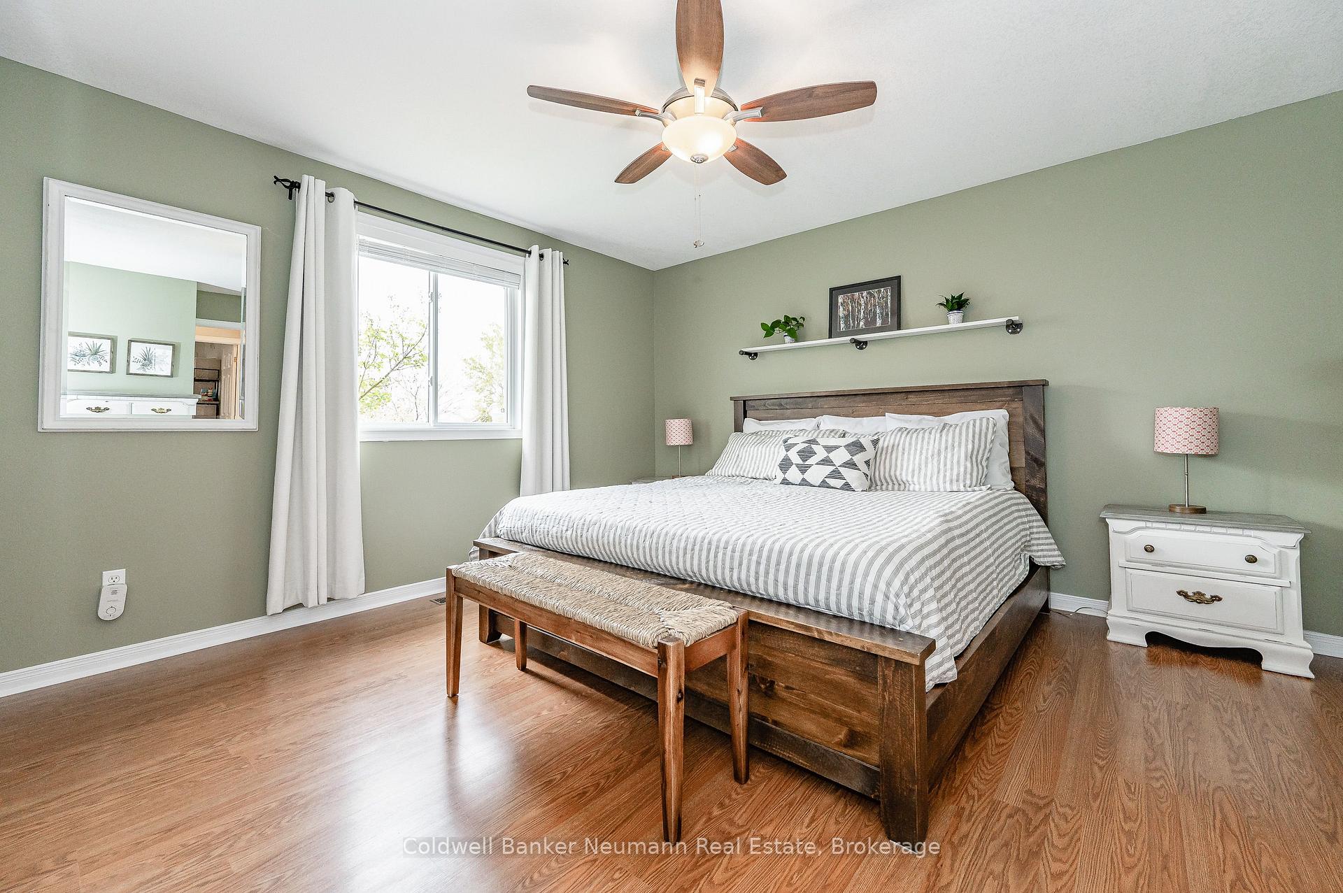 Photo 13 of 116 Doyle Drive, Guelph, Clairfields/Hanlon Business Park — HOMEH