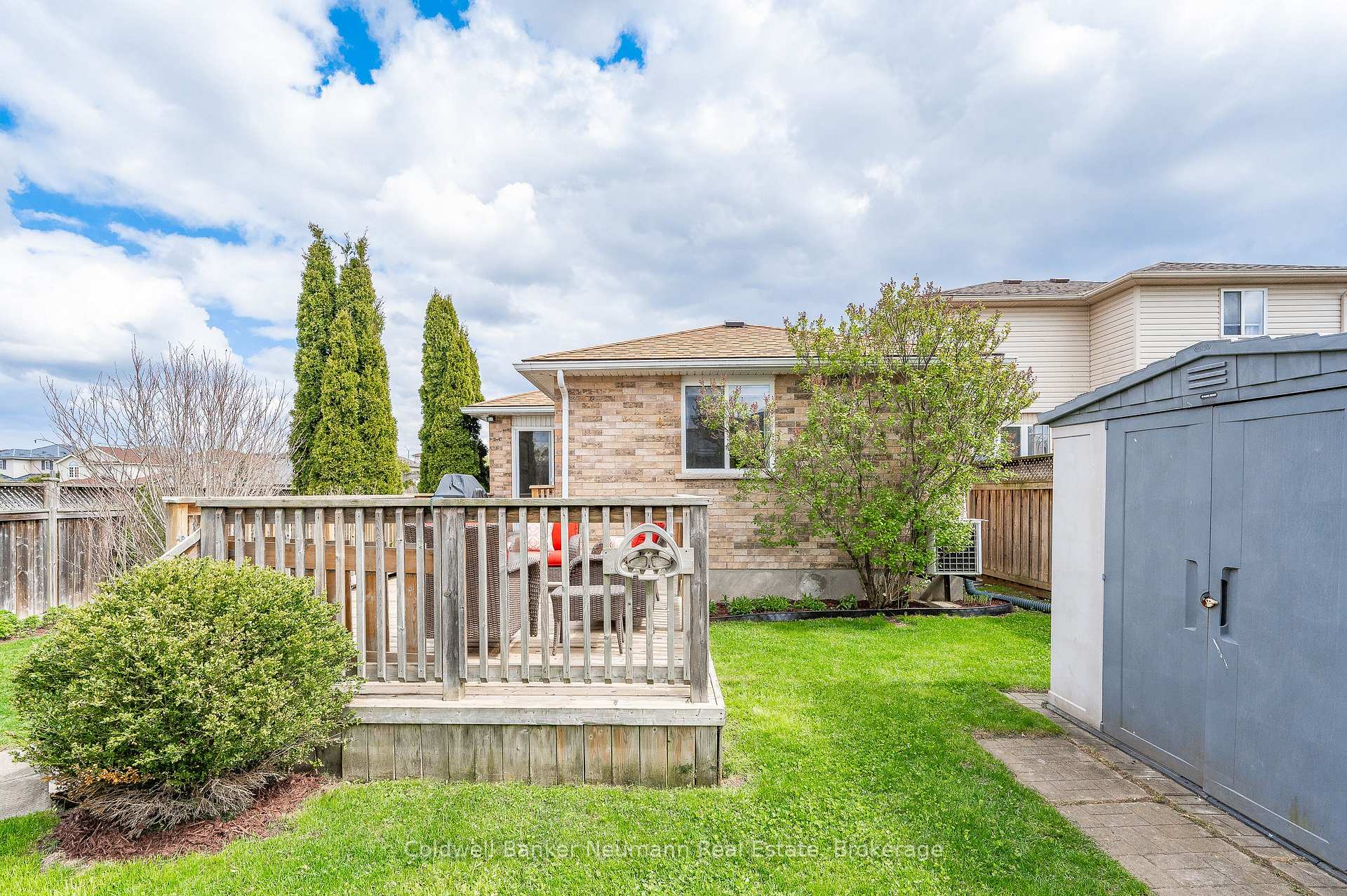 Photo 28 of 116 Doyle Drive, Guelph, Clairfields/Hanlon Business Park — HOMEH