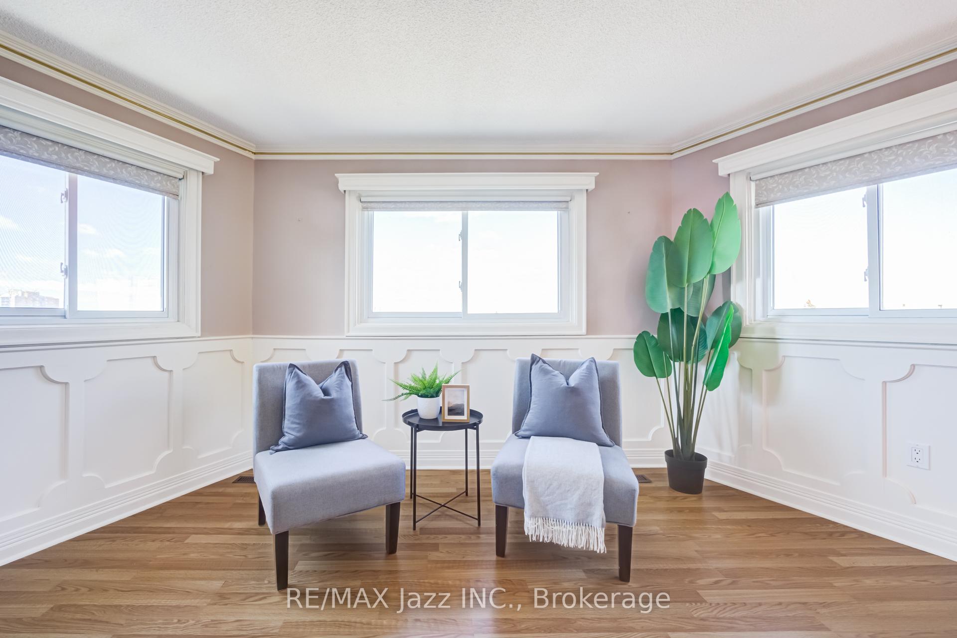 Photo 18 of 2 Coomer Crescent, Ajax, Central — HOMEH