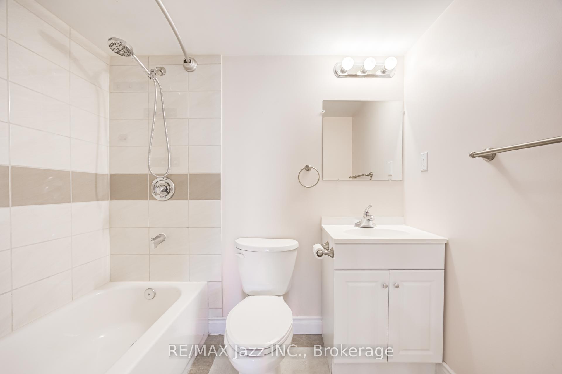 Photo 34 of 2 Coomer Crescent, Ajax, Central — HOMEH